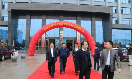 程力汽车集团精准发力国际专汽市场，与福田汽车公司达成海外合作框架协议