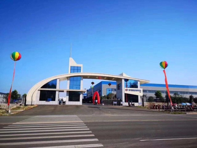 程力商用车强势挺进轻卡、中卡、重卡市场，中国专汽制造业迎来新变化新格局----程力商用车推介会引爆专汽产销财富盛宴！