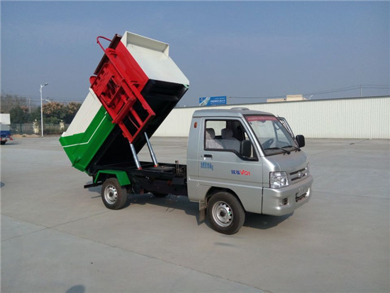 福田汽油3方挂桶垃圾车