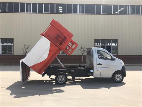 长安3方自装卸挂桶式垃圾车