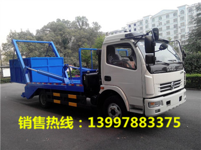 东风多利卡摆臂垃圾车