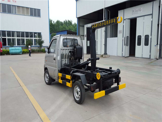 长安3方勾臂垃圾车