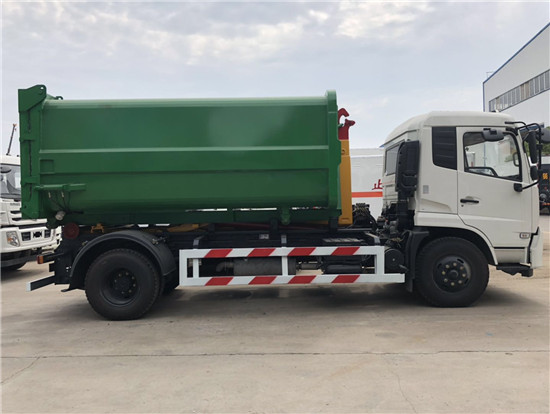 东风天锦车厢可卸式垃圾车