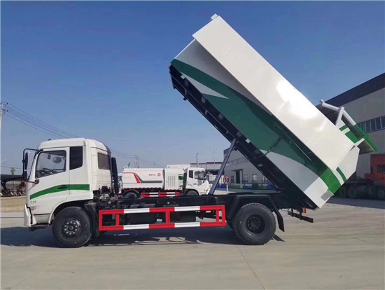 东风天锦压缩式对接垃圾车