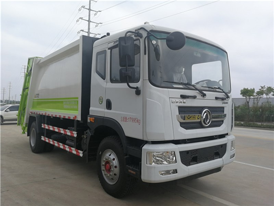 东风D9压缩摆臂垃圾车