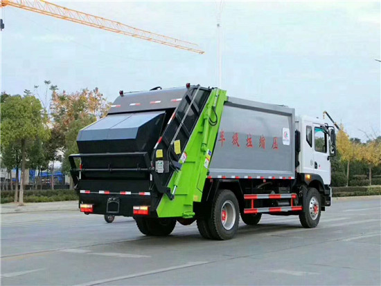 东风D9压缩带斗式垃圾车