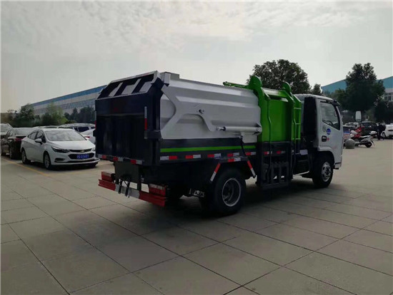 东风福瑞卡侧装压缩垃圾车