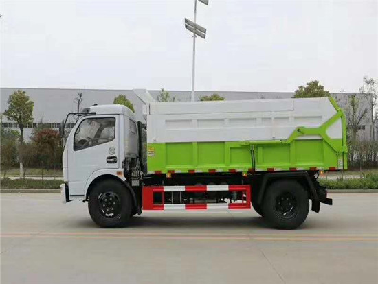 东风多利卡压缩对接式垃圾车