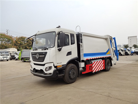 东风天锦国六CNG压缩式垃圾车