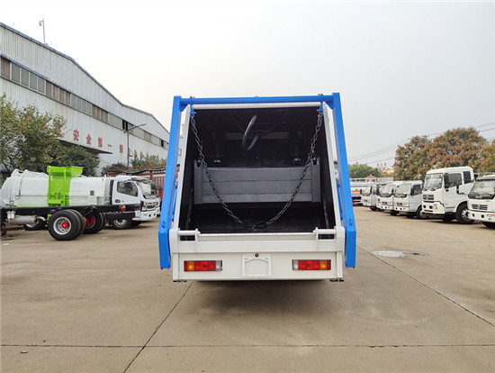 东风天锦国六CNG压缩式垃圾车