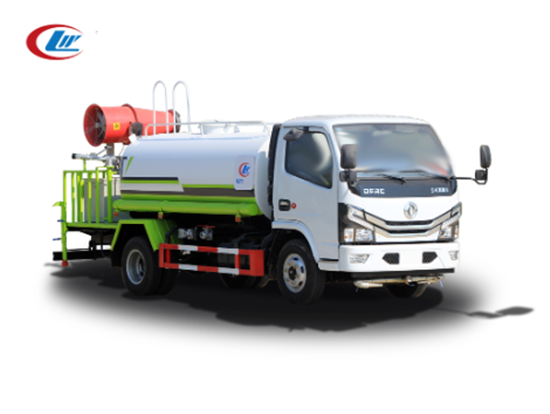 国六小多利卡喷洒车