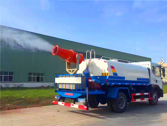 东风D9抑尘喷洒车