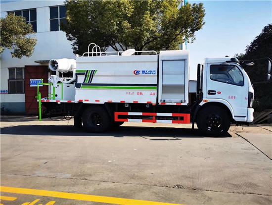 国六东风多利卡多功能抑尘车