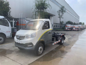 新能源纯电动车厢可卸式垃圾车