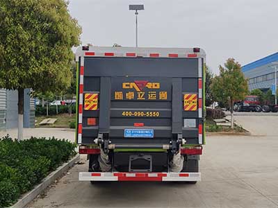 江淮密闭式桶装垃圾车