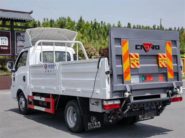 东风途逸桶装垃圾运输车