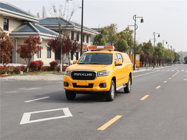 大通皮卡500³排水车