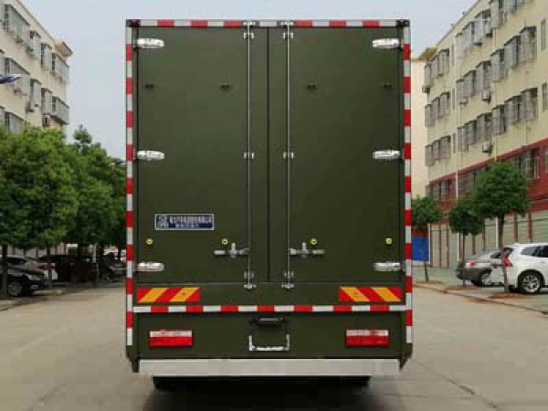 程力牌CL5180XBX6ZQ型被服洗涤车