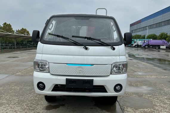 4.5方纯电动压缩式垃圾车